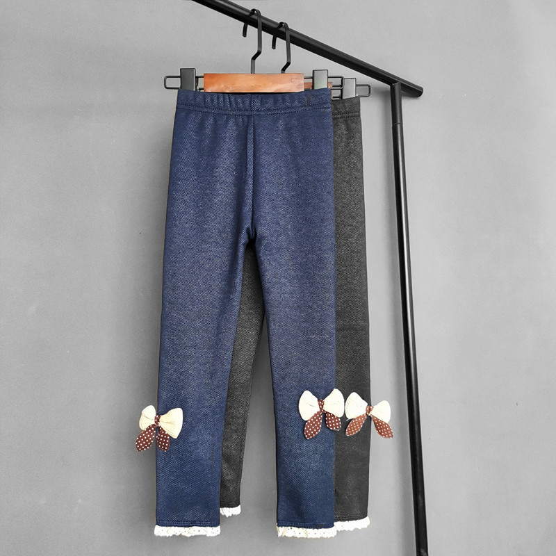Pantalone in Denim imitazione bambina autunno inverno bambini Plus pantaloni lunghi in velluto neonate pantaloni caldi in pizzo con fiocco blu scuro nero