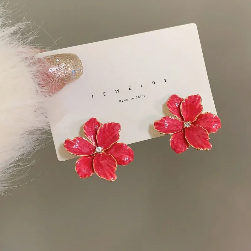 Pendientes de plata 925 con forma de flor roja para mujer y niña, Joyería Moderna con Popular, pendientes de tuerca grandes, de primavera y verano: Color amarillo dorado claro