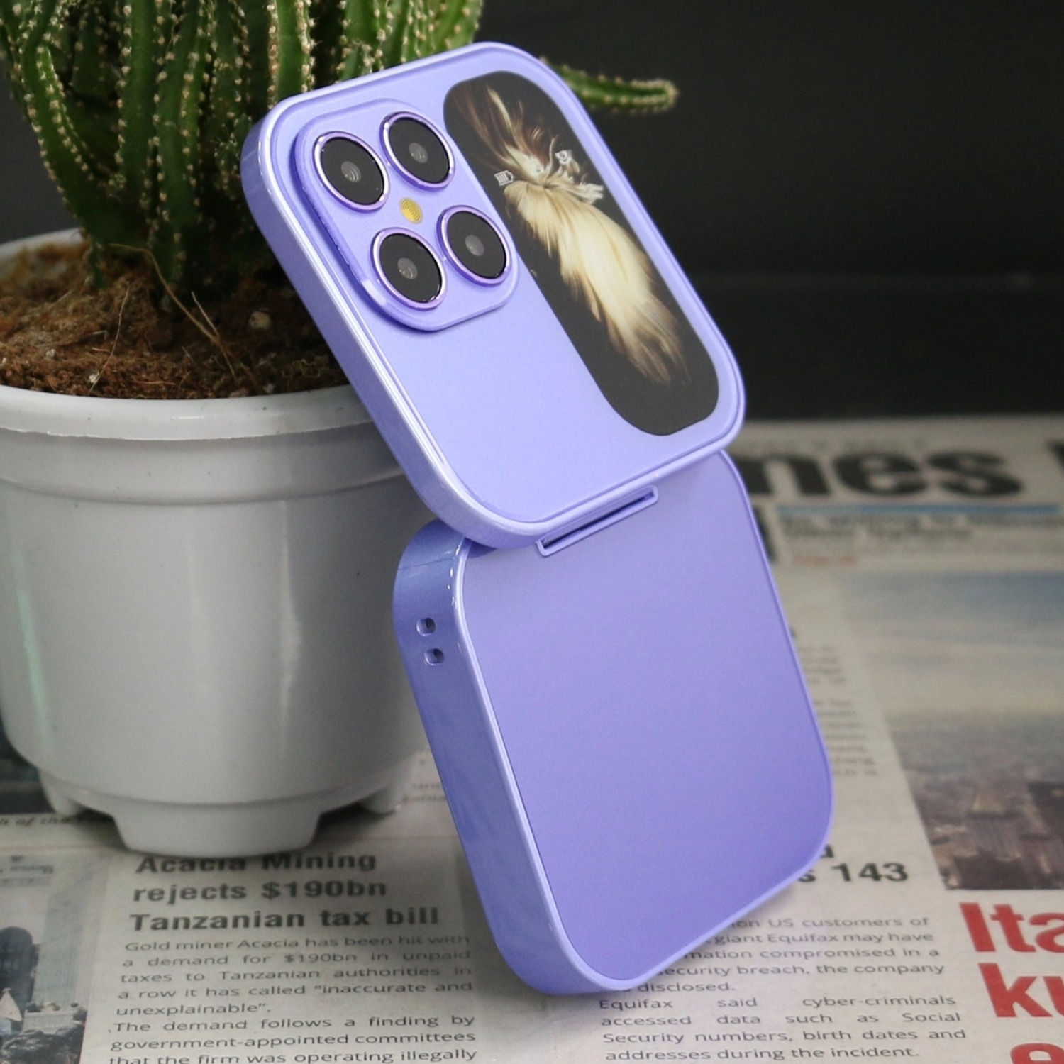 Telefono portatile a conchiglia di piccole dimensioni con pulsante Magia voce Due Sim torcia lista nera Flip Cellulare per bambini anziani Prezzo basso 2G: Viola / Fascio 2