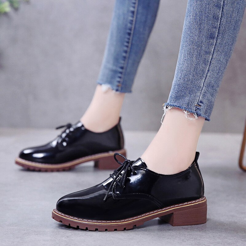 Oxfords Women Shoes Female Patent Leather Lace Up Plus Size Casual Shoes Woman Heels Platform Autumn Ladies Shoes