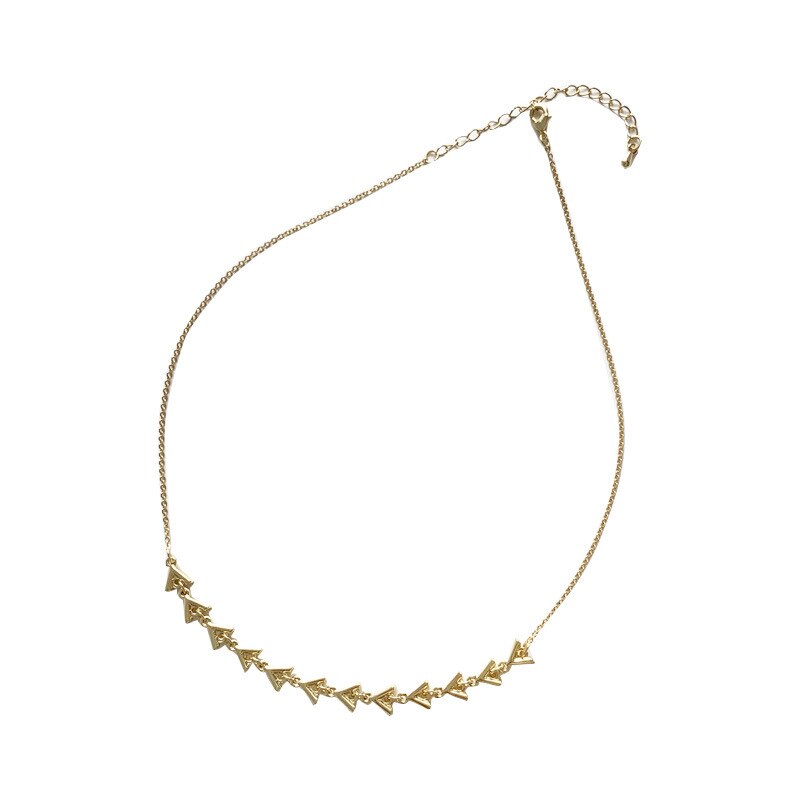 Koreaanse gouden driehoek vorm sleutelbeen keten sexy persoonlijkheid asymmetrische ketting vrouwelijke ketting creatief cadeau voor vrouwen.