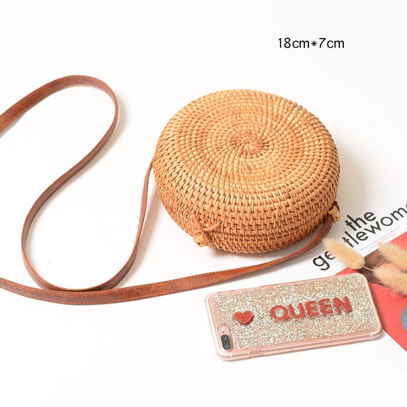 Women Shoulder Bad Rattan Sele Mini Round Retro Literary Leather Buckle PU Strap Handmade Woven Lady Beach Crossbody Bags: BT6013