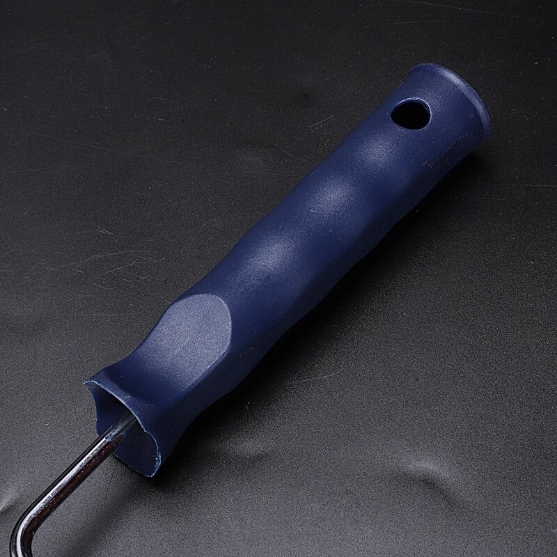7" plastic handle Spiked Roller
