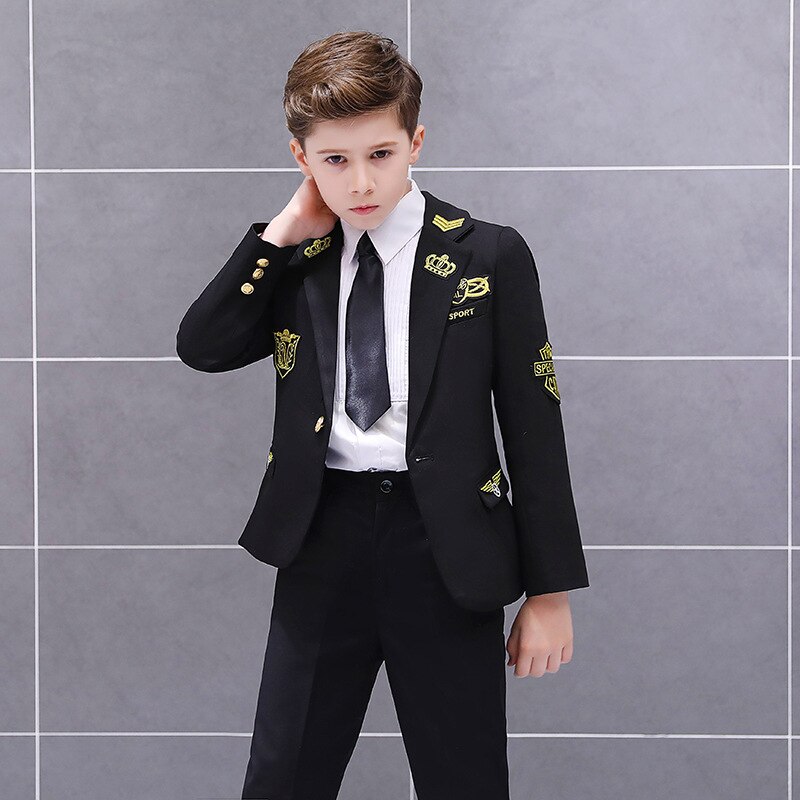 Set di tute da capitano per bambini Set di spettacoli teatrali per ragazzi in stile britannico Costume da passerella con corona nera Set di vestiti per bambini