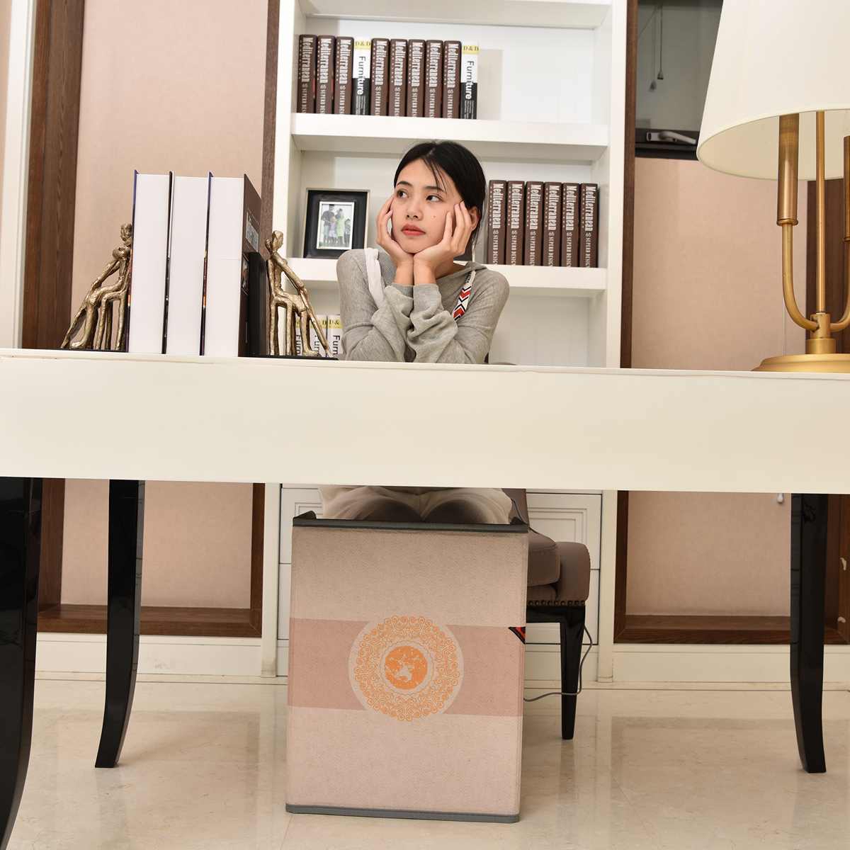 220V 150W Folding Electric Foot Warmer Heater Adjustable Under Desk Heating Pad with Blanket and Brackets 100x51cm