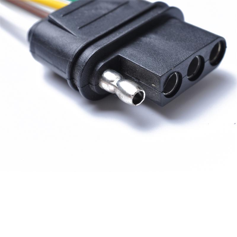 Durable 4-Way Flat Trailer Wire Harness Extension Connector Socket 12V