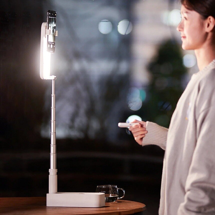 Draagbare Telefoon Houder Stand Met Draadloze Dimbare Led Selfie Vullen Licht Lamp Live Video Vullen Licht Intrekbare Telefoon Stand