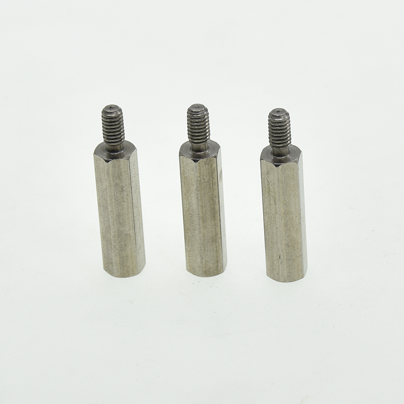 M2.5 M3 M4 M5 M6 distanziale esagonale in acciaio inossidabile da maschio a femmina