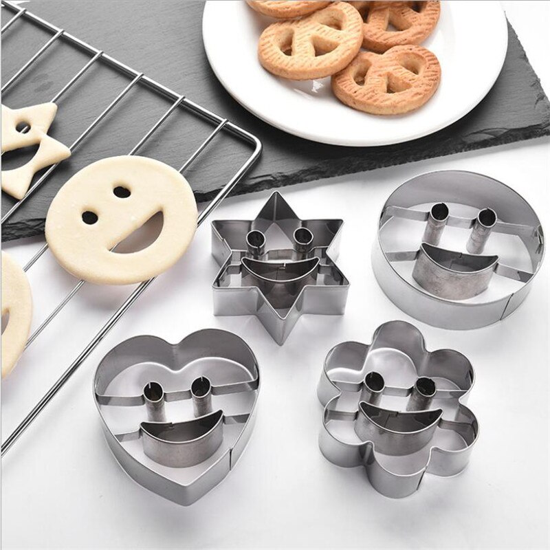 4 stykke smiley rustfrit stål cookie cutter kiks skimmel fondant kageform bageværktøj sukker kiks skimmel