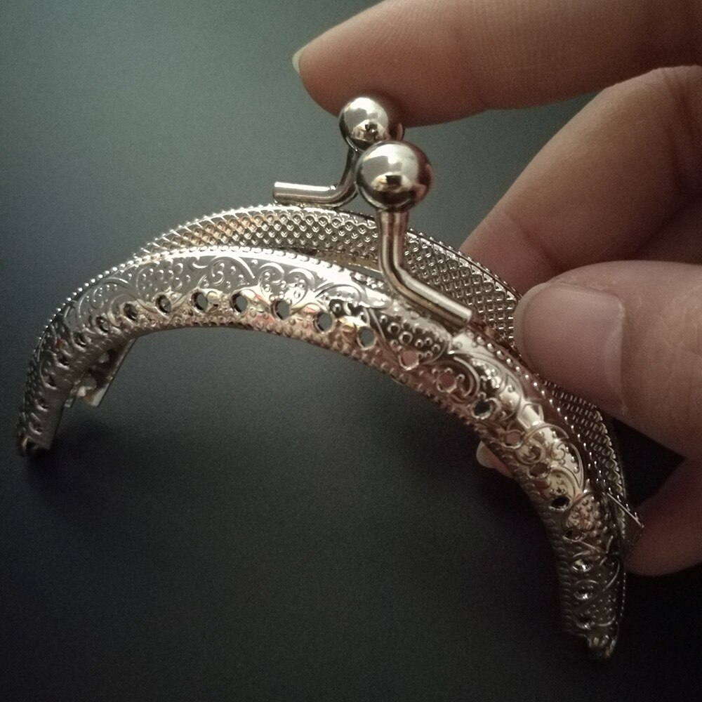 10 stk / mye diy 8.5cm antikk rote metallveske ramme ringe kysse lås håndtak til veske håndverk bag gjør sy rundt munnen måke