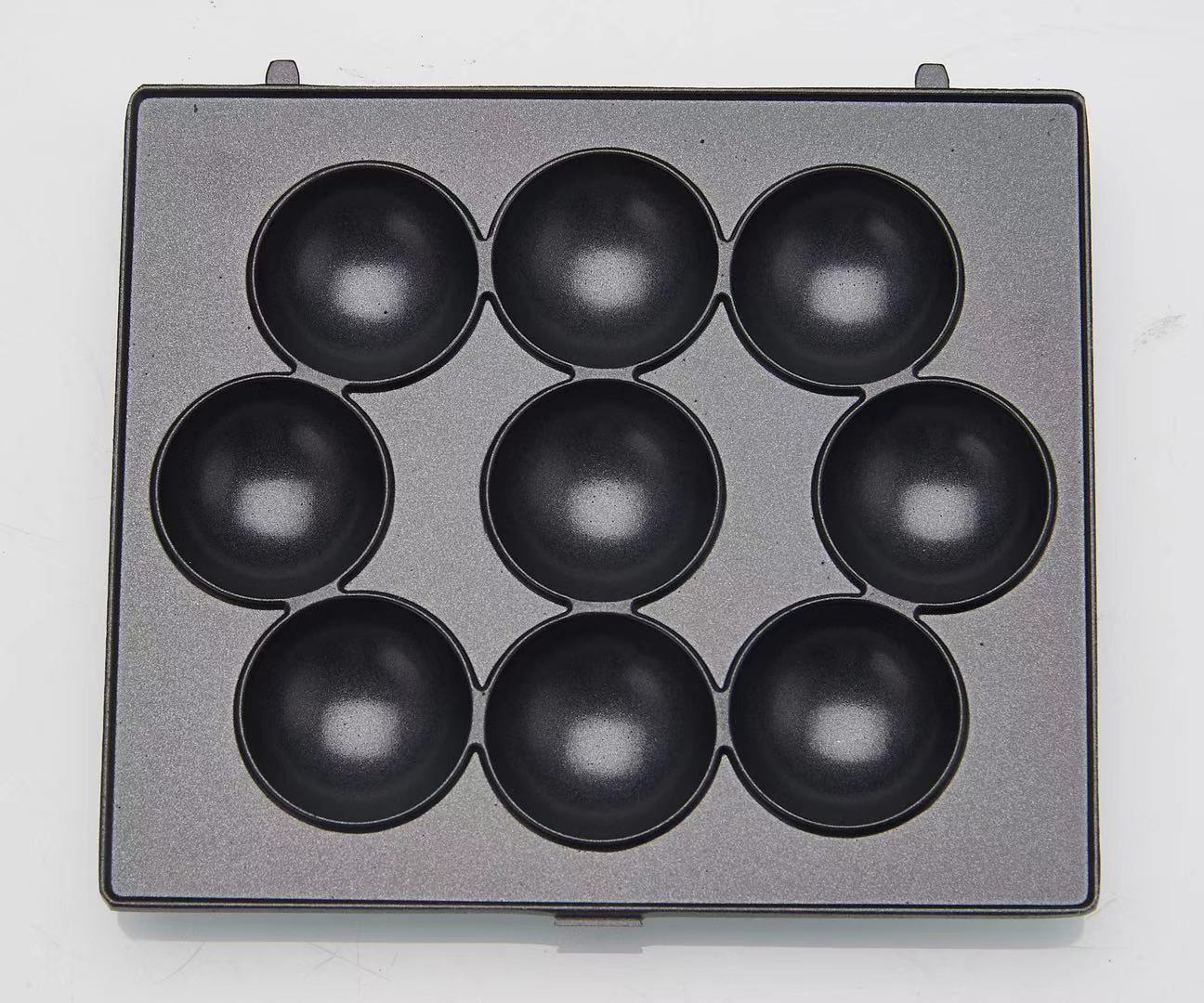 Electric Waffles Maker Iron Sandwich Maker Machine Bubble Egg Cake Oven Breakfast Waffle Machine 220V: Small meatballs / us