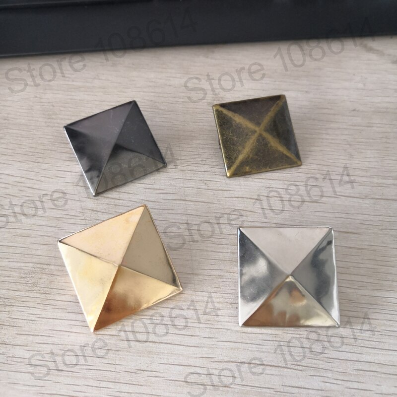 35mm biger pyramide 4 griffes rviets pour cuir carré rivet goujons et pointes pour vêtements remaches para cuero tachas para ropa
