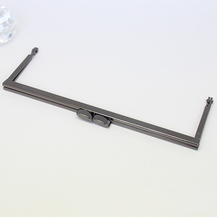 E393# 17.5cm*6cm firkantede pistoler svart uten hull veske ramme lås diy kiss lock bag mynt veske tilbehør 2 stk/lott: Default Title