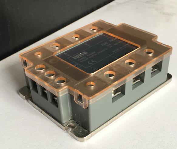 TSR-25AA TSR-40AA TSR-60AA TSR-75AA TSR-100AA Three-phase SSR Solid State Relay input 80-250VAC load 24-380VAC
