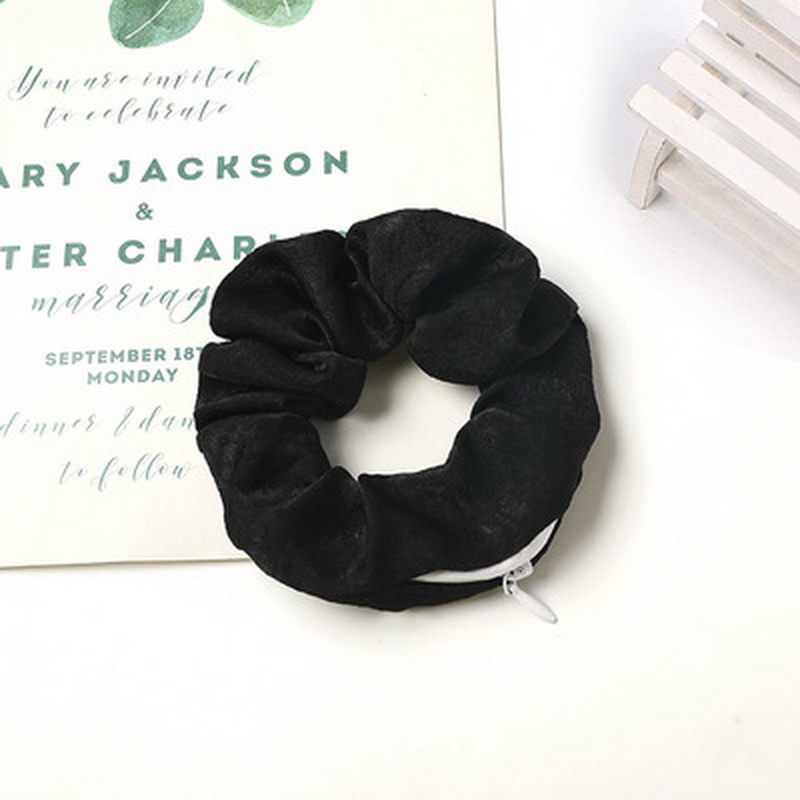 Women Satin Zip Scrunchies Elastic Velvet Hairbands Leopard Crunchy Hair Ties Pocket Scrunchie Holder With Zipper Headwear