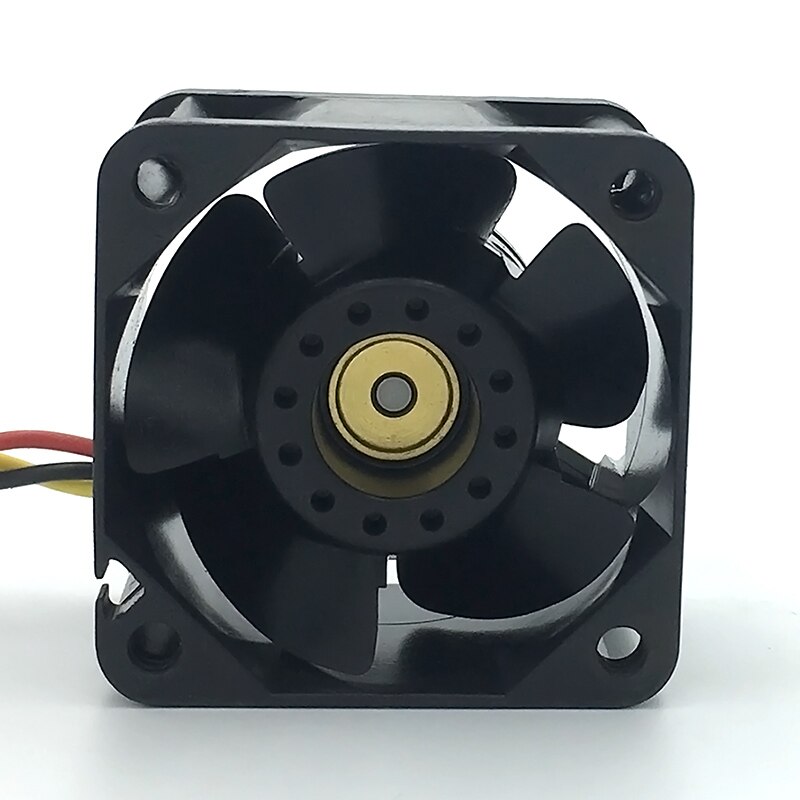 San Ace 40 4cm server fan 4028 40*40*28mm 12V 0.35A Server case koelventilator 109P0412J3013 met 3pin