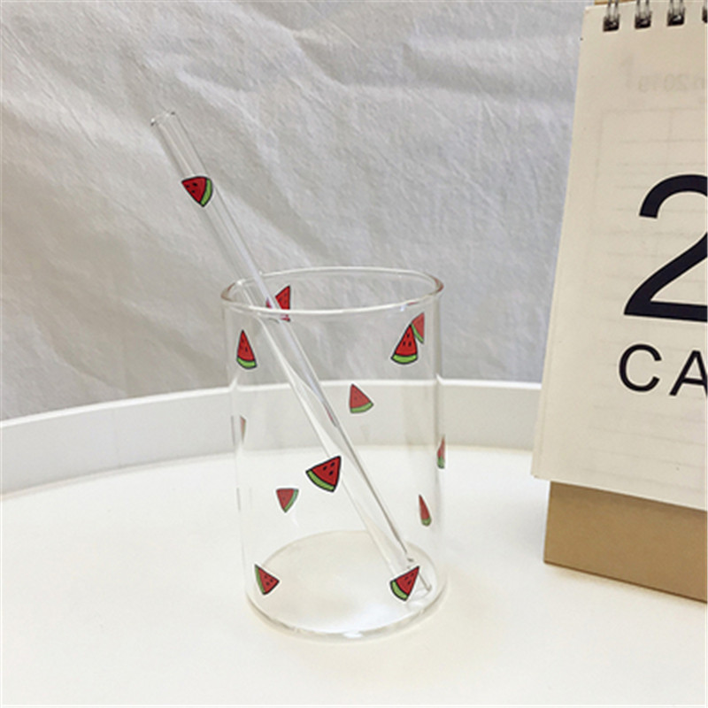 300ml jordgubbe söta nordiska glaskoppar transparent vattenkopp studentmjölk värmebeständigt glas hemfest drickskopp: Vattenmelonstraw
