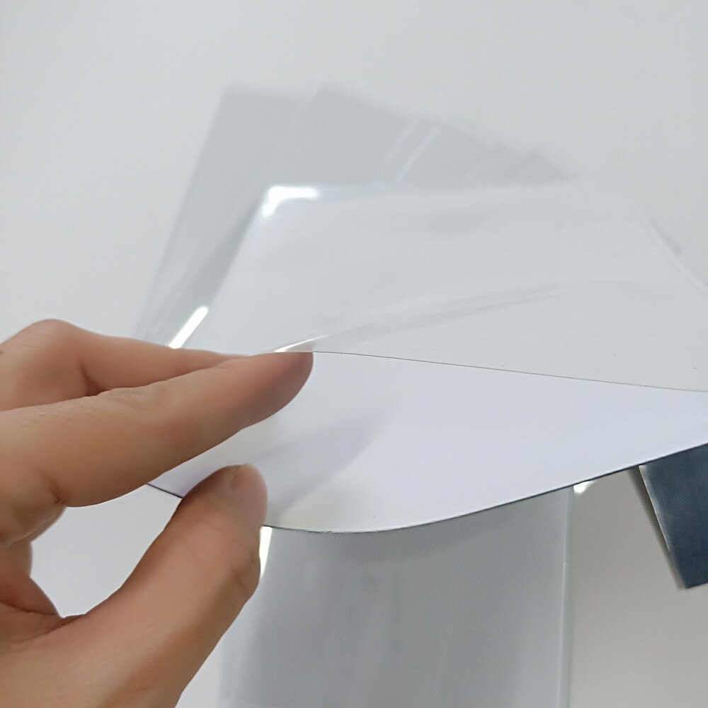 Magnetic Picture Frame Photo frame Refrigerator Fits Photo Magnetic Picture Frame with Clear Photo Pocket for fridge magnet: white 4x6