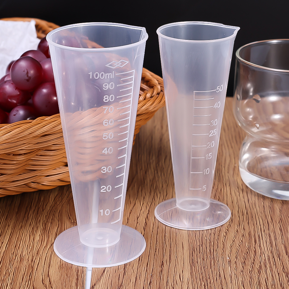 100/50ML Triangular Measuring Cup with Scale Transparent Plastic Graduated Cylinder Pour Spout Liquid Container Kitchen Bar Tool