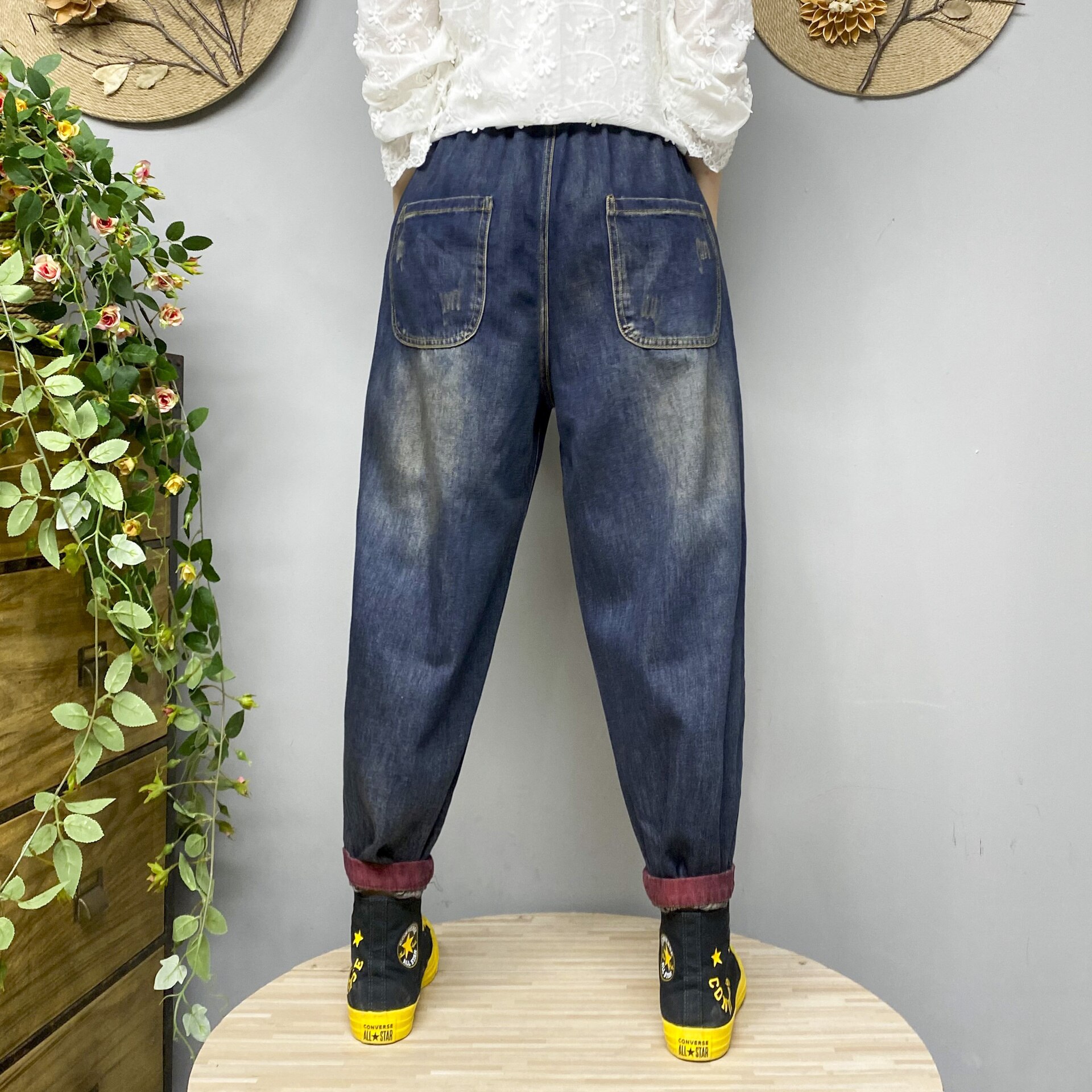 Ropa de otoño e invierno para mujer, pantalones vaqueros holgados informales con cintura elástica, Color de contraste lavado que se pega a la ropa, longitud Claf