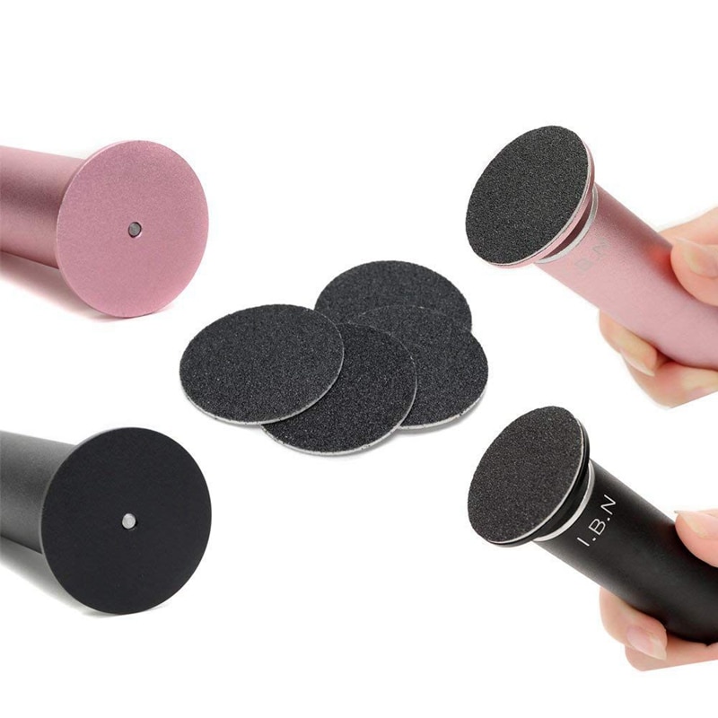 61 stuks vervangende gereedschappen voor voetverzorging, : 1 stuks elektrische vijl, pedicure, scheerapparaat, roller, eu-stekker en 60 stuks schuurpapier