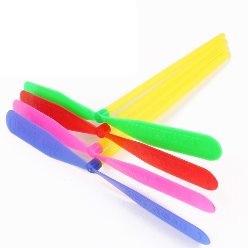 5 pc /  batch af klassisk plast bambus flåde børnestrand udendørs klassisk sjov propel børn flyvende sport