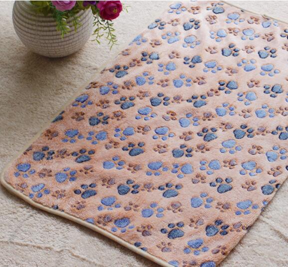 Søde fodaftryk kattehundekattetæpper efterår og vinter varme fløjlshåndklæder til hunde: Grå