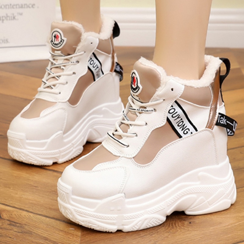 Kengät naiset nahka nauhat korkea toppi musta trendikäs tennarit alustan korkeuden lisäys kengät naiset nilkka talvi lämmin pehmolenkkari