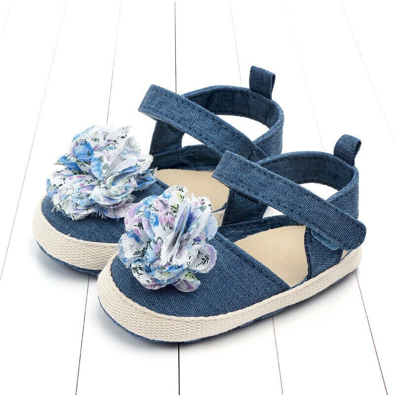 Zomerse mooie babymeisjes sandalen, prewalker kinderschoenen met bloemenprint, peutermeisjes, schattige antislipschoenen met zachte zool.: Denimblauw / 13