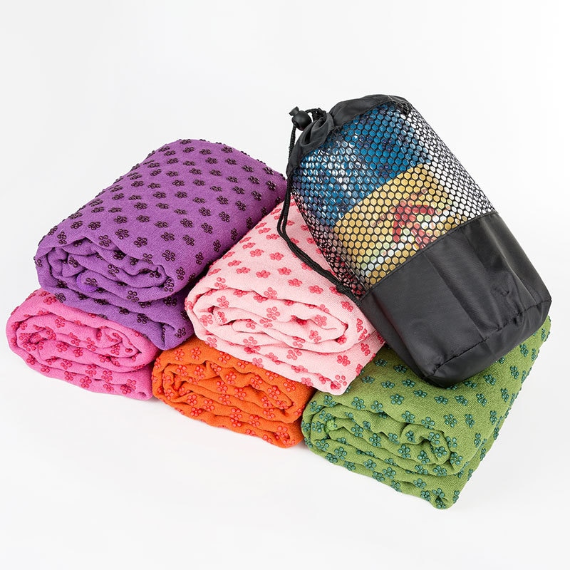 Silicone Yoga Towel Mat Plum Blossom Grip Dot Yoga Towel Non-slip Fitness Cover Blanket