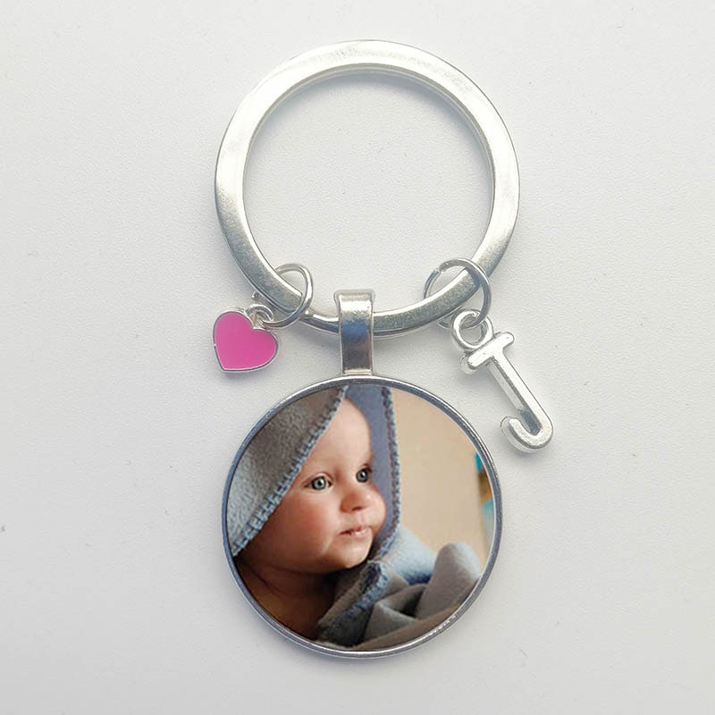Neue Heiße handgefertigt Geburtstag Name Keychain Foto Art Mutter Papa Familie Foto Herz-förmigen Keychain knapp Keychain