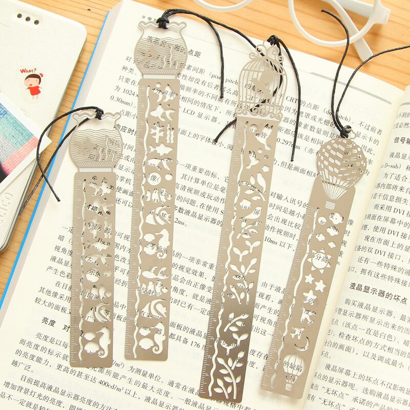 1 PC 4 Stil Wählen Nette Kawaii Kreative Pferd VogelkäFeige Hohl Metall Lesezeichen Lineal Für freundlicher Schüler Schule Liefert