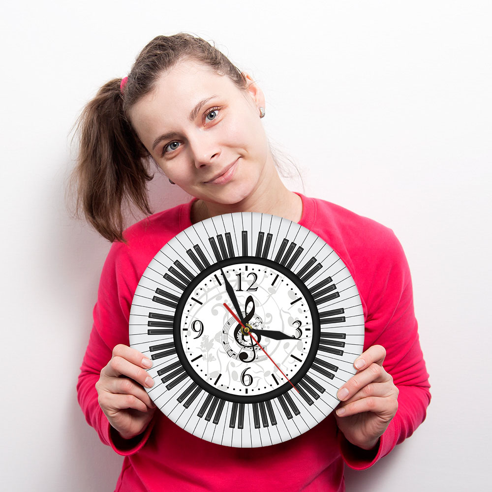 Rounded Piano Keyboard Treble Clef Wall Art Printed Acrylic Wall Clock Musical Notes Wall Watch Music Studio Decor Pianist