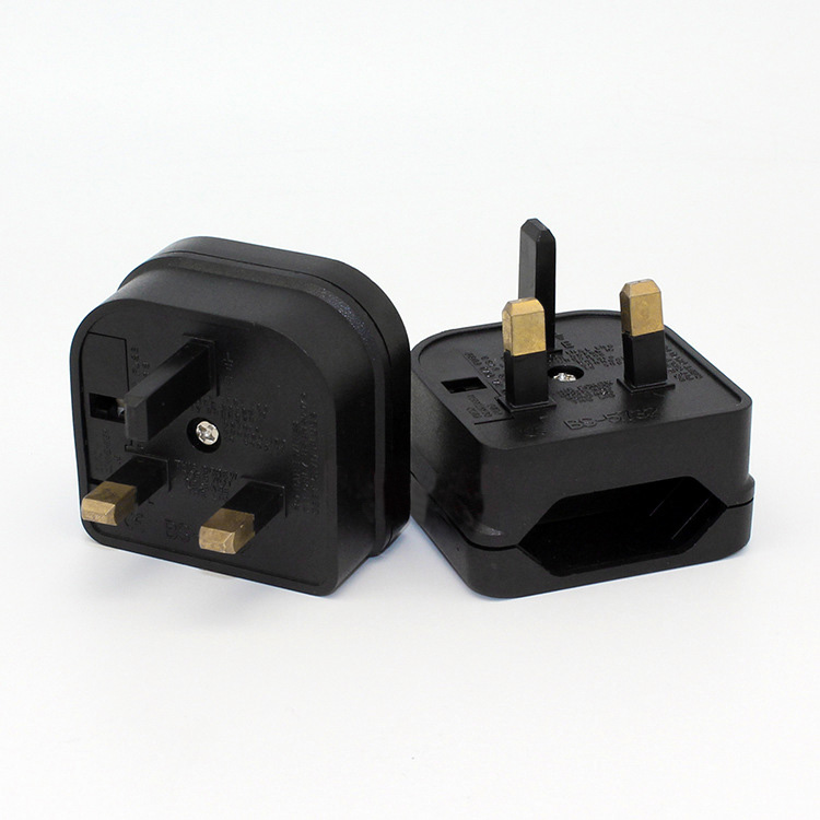 1 PC Europese Euro EU 2 Pin naar UK 3Pin Stopcontact Travel Plug Adapter Converter Wall Charger Adapter Connector