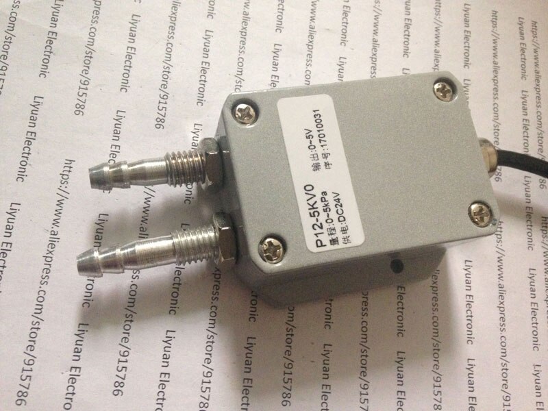 0-5V voltage output pressure sensor / DC24V differential pressure sensor / -500pa ~ 10kpa Differential Pressure Transmitter