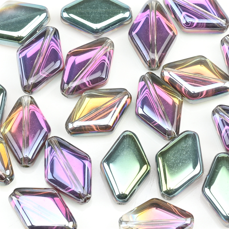 Perline bicono in vetro ceco da 15 mm Perline di cristallo rombico di colore elettrolitico Fatte a mano Artigianato fai da te Anelli pendenti Accessori: nero