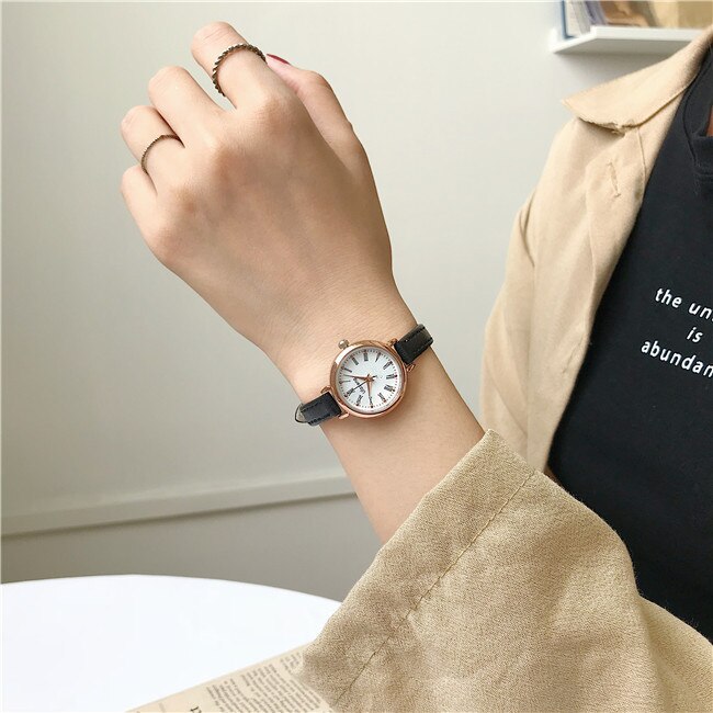 Retro Relojes de mujer Vintage cualidades pequeñas señoras relojes de pulsera de cuero Vintage reloj de de reloj femenino: Black White