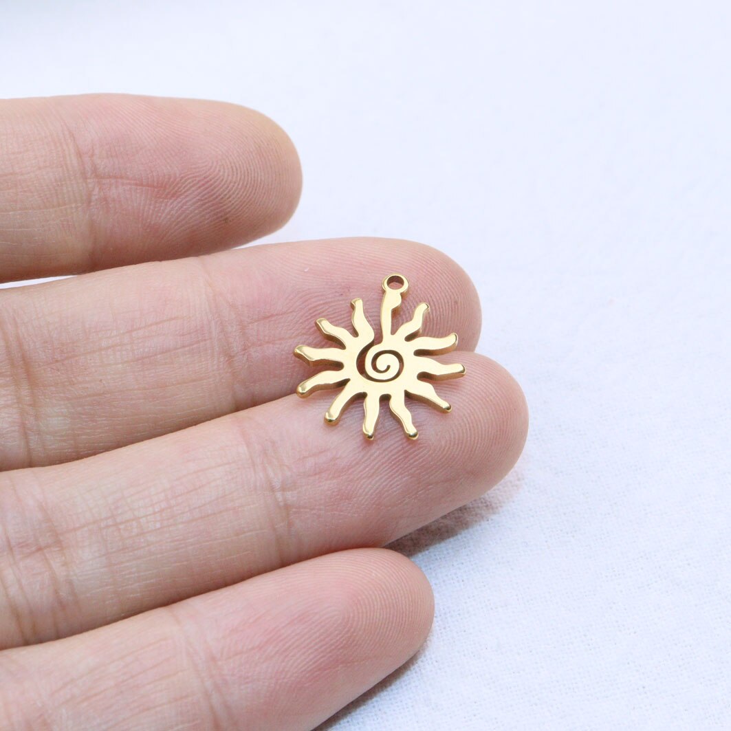 10 stk 15mm grossist rustfritt stål pene solsmykker gjør-det-selv ankelbånd øredobber armbånd 18g måke som ikke falmer fargeløs 2 farger: St0335g