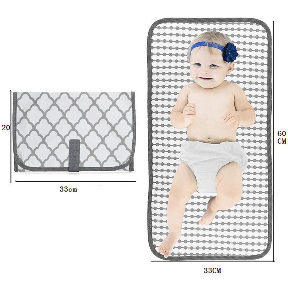 Bytesmatta för babyblöjor bärbar blöjkudde bärbar urinaldyna vattentät matta vit (geometrimönster)