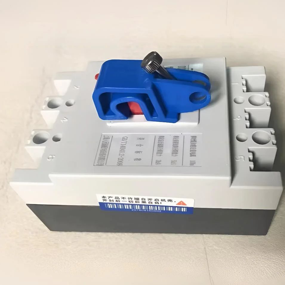 5pcs/lot MCB lockout breaker lockout lockdog tool free lockout toggle lock safety circuit breaker lock