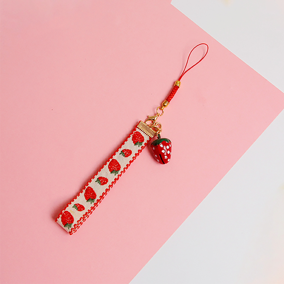 Cute Japansese phone Wrist Strap Lanyards for iPhone Samsung Strawberry Heart Bell Decor Mobile Phone Strap Rope Phone Charm: F