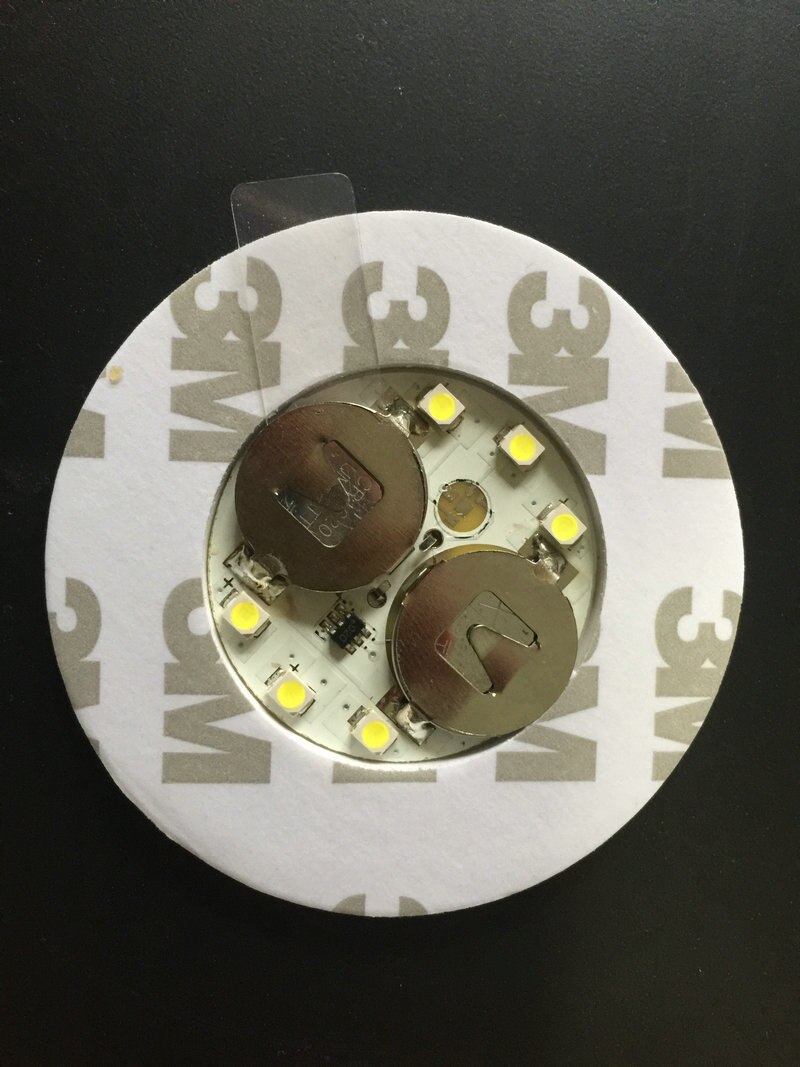 30 stk/parti super lyse 3mm 6 leds flash lys pære flaske kop måtte coaster led glorifier mini glød stick f/club bar party-hvid