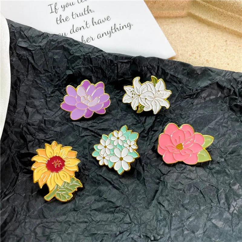 Lovely Flower Badge Temperament Sunflower Lily Flower Metal Brooch Fresh Mori Lotus Daisy Badge Female Clothing Accessories