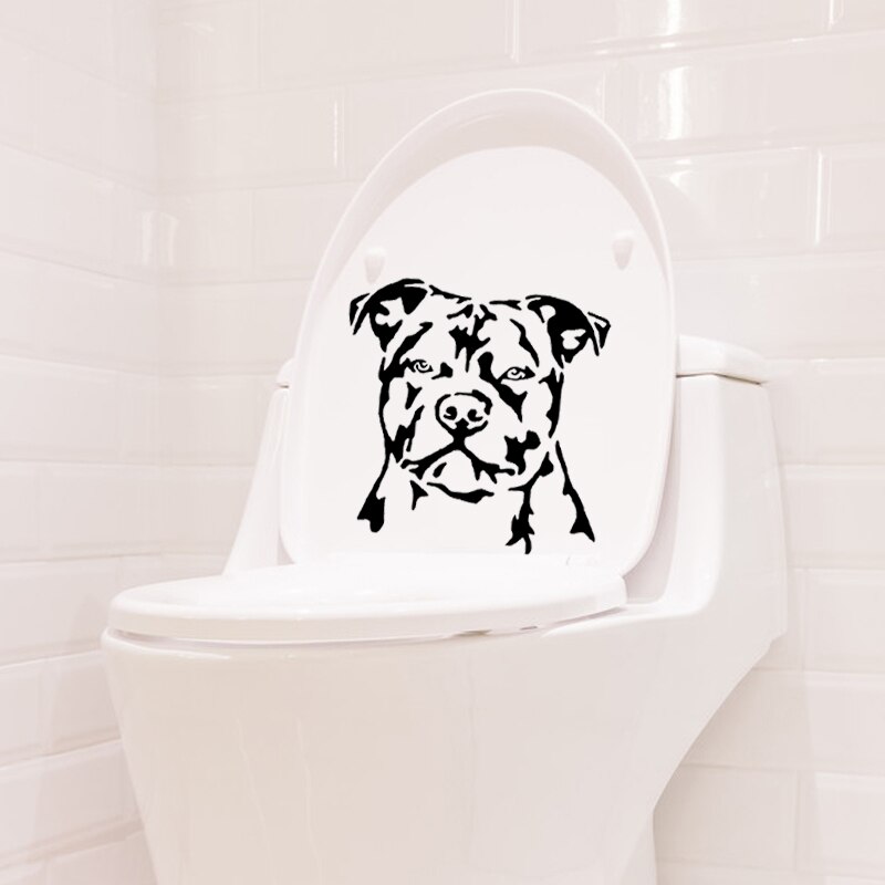 Yoja 22X22.4CM Staffordshire Bull Terrier Hond Cartoon Home Decor Muursticker Wc Decal Leuke Dier T5-1620