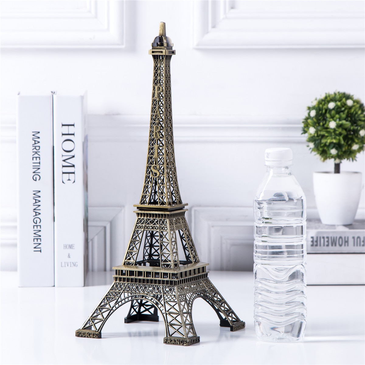 Bronze Eiffel Tower Decor zinc alloy Metal Home Decoration Improvement