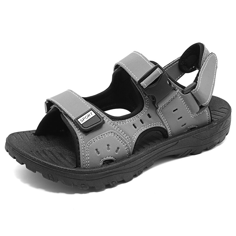 Beach Outdoor Man Sandals Hollow Slippers Men Sport Light Sandalias Outdoor Summer Chanclas Shoes