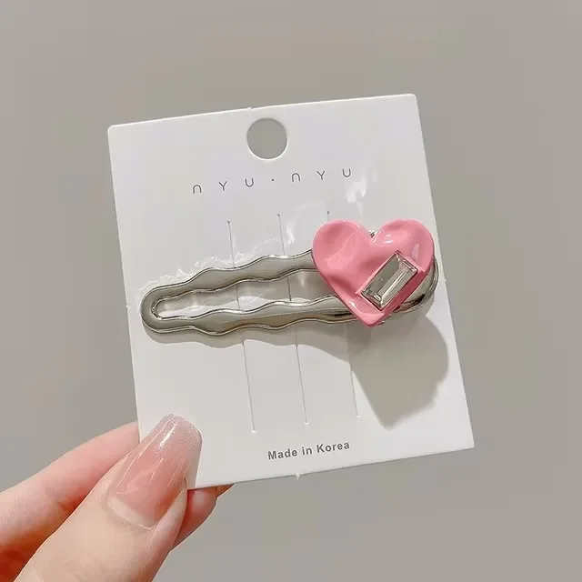 Ins Metal Love Rhinestone Hair Clips Women's Hairpin Sweet Cool Bangs Side Duckbill Clip Hair Barrettes Korean Girls Headwear: GRAY