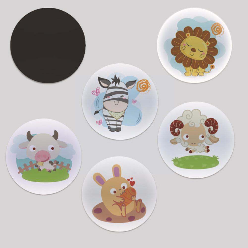 1Pc 7Cm Veranderende Sticker Cartoon Dier Patroon Stickers Waterdicht Slaapkamer Decoratie Sticker Speelgoed Schilderen Verkleuring K9j7