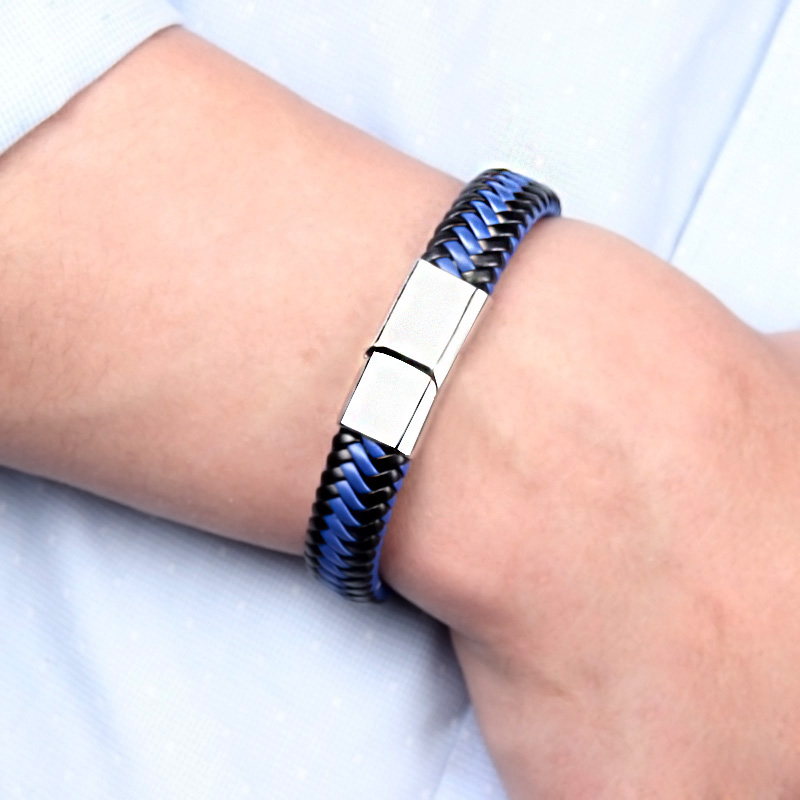 nouvelle Punk Rock Style Trengy bijoux aimant à la main dames Bracelet en cuir hommes accessoires Couple