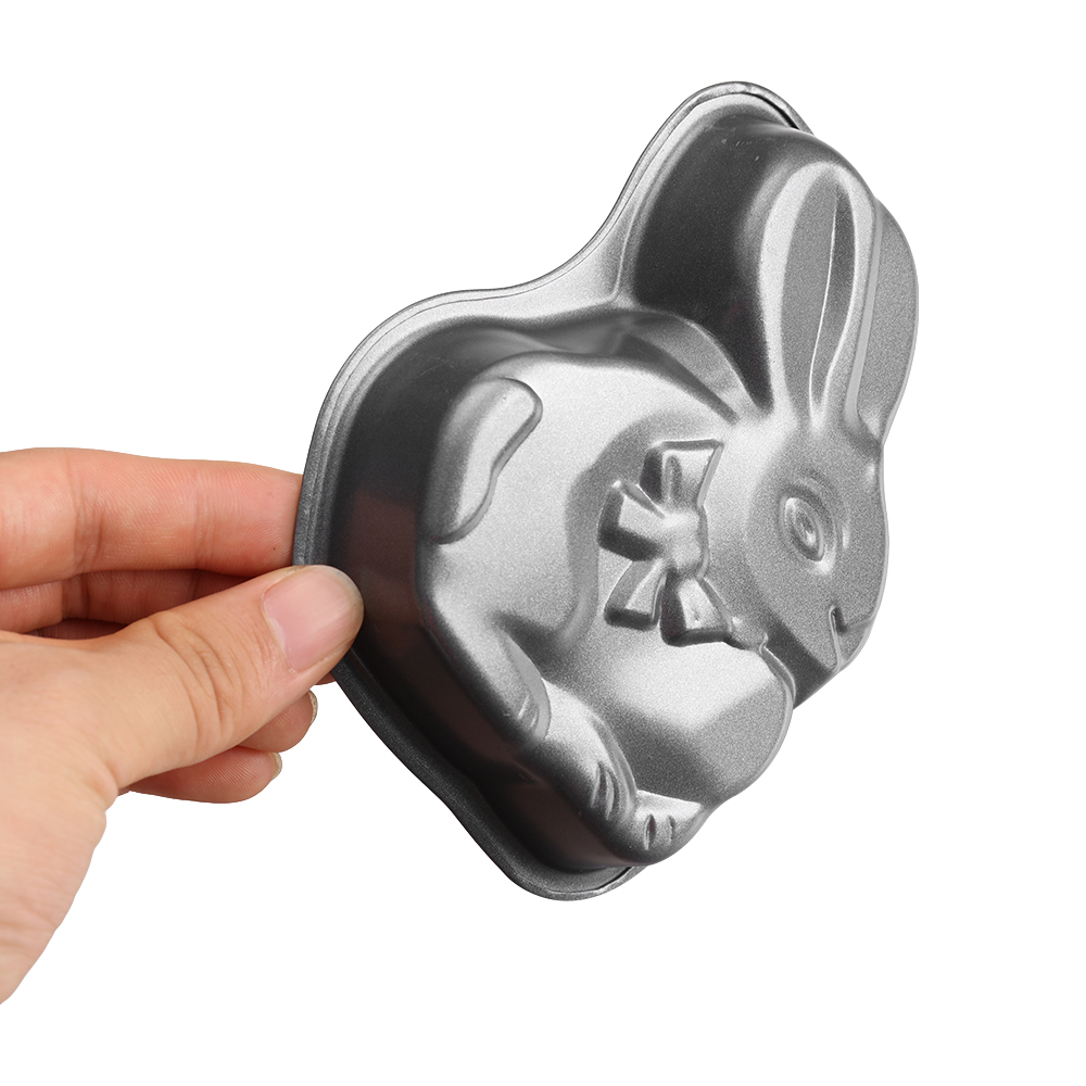 4 Inch Baking Pan Carbon Steel Rabbit Heart Bear Shape Bread Pans Non-stick Bakeware Cake Tools Tray Pans Home &amp; Kitchen